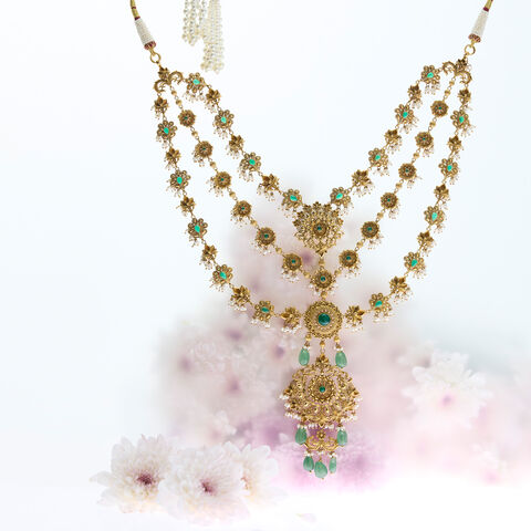 Homage in Gold Necklace Set