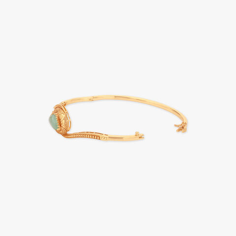 Petal Imprint Gold Bangle
