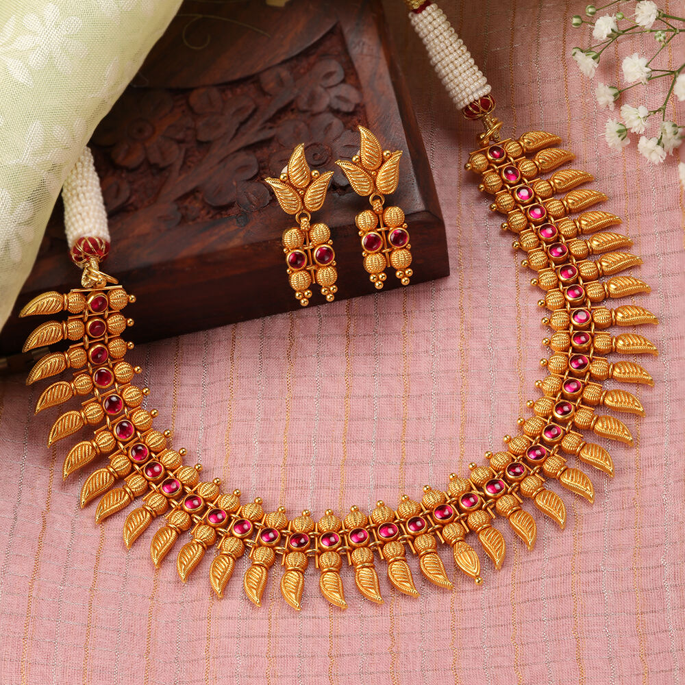 Mango Necklace Set - Jewellery Designs | Gold bride jewelry, Gold jewelry  fashion, Gold necklace set