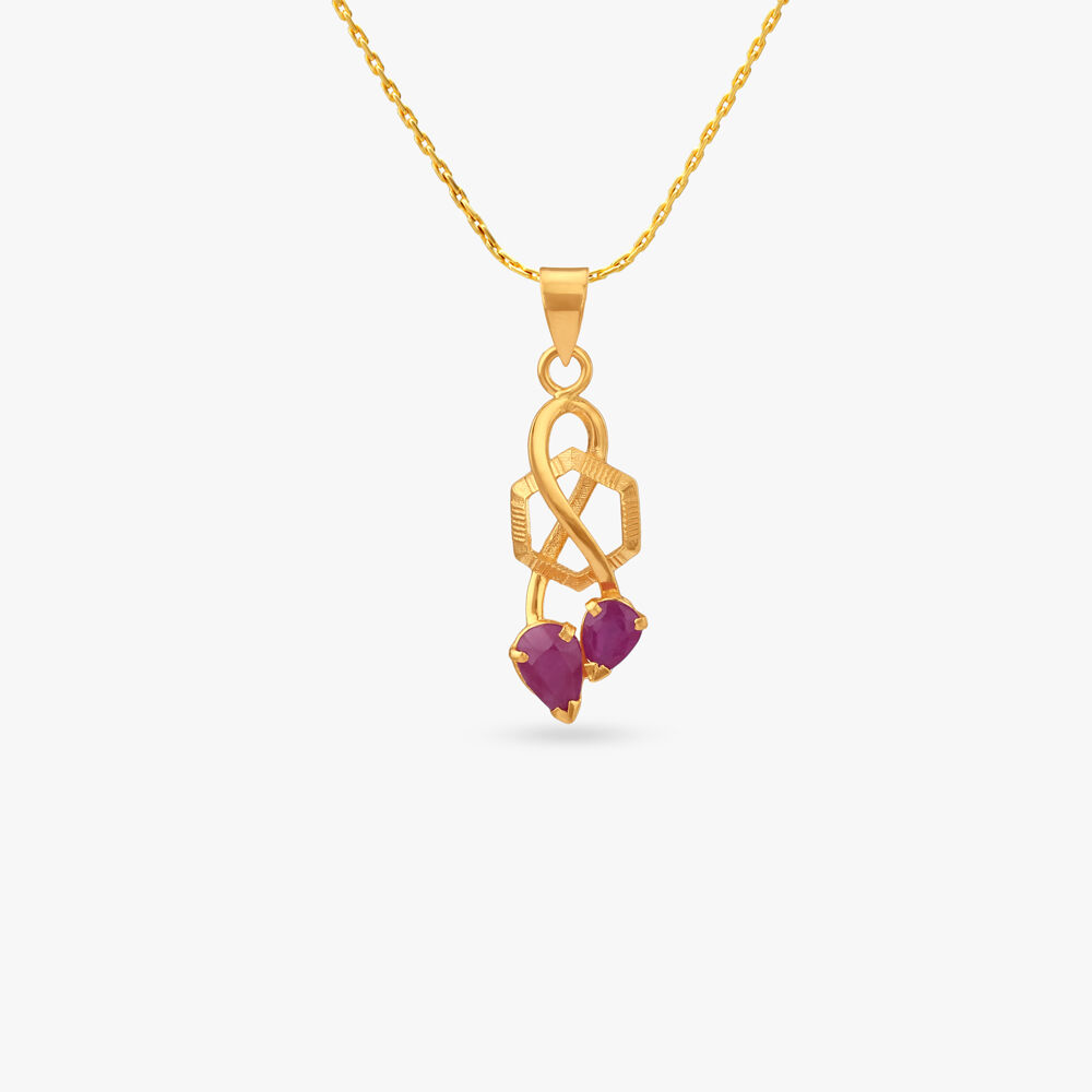 【楽天ランキング1位】 Youthful Radiant Ruby Pendant and Earrings Set 社交ダンス