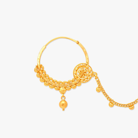 Delicate Gold Nose Pin for the Indian Bride