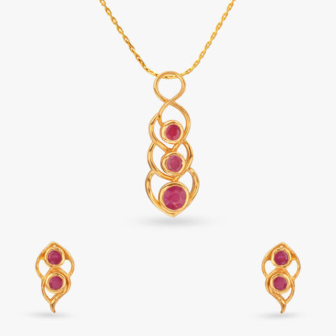 Graceful Curves Ruby Pendant and Earrings Set