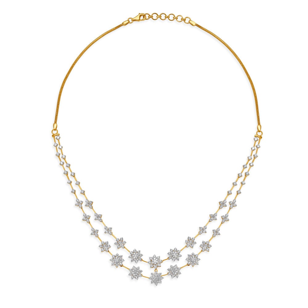 Distinctive Diamond Adorned Traditional Gold Necklace Set