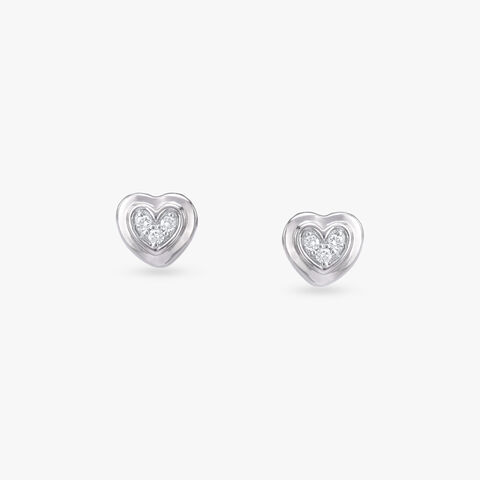 Heartline Glow Diamond Stud Earrings