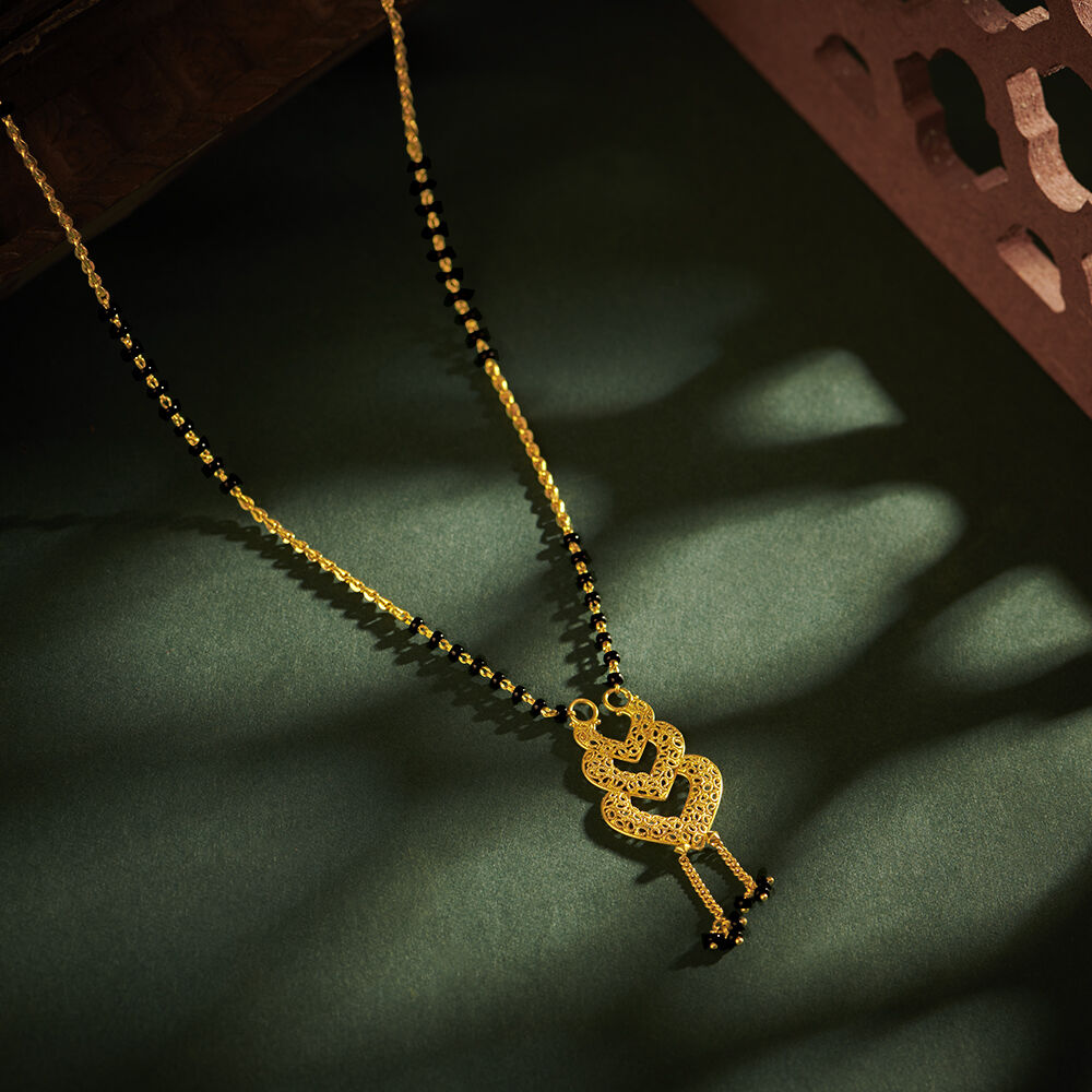 Contemporary mangalsutra clearance