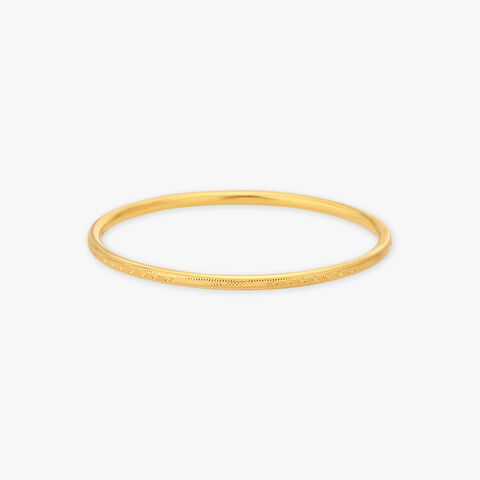 Chic Charm Gold Bangle