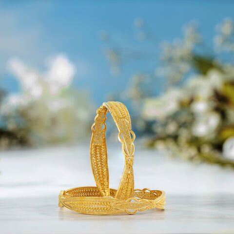 Regal Gold Bridal Bangles
