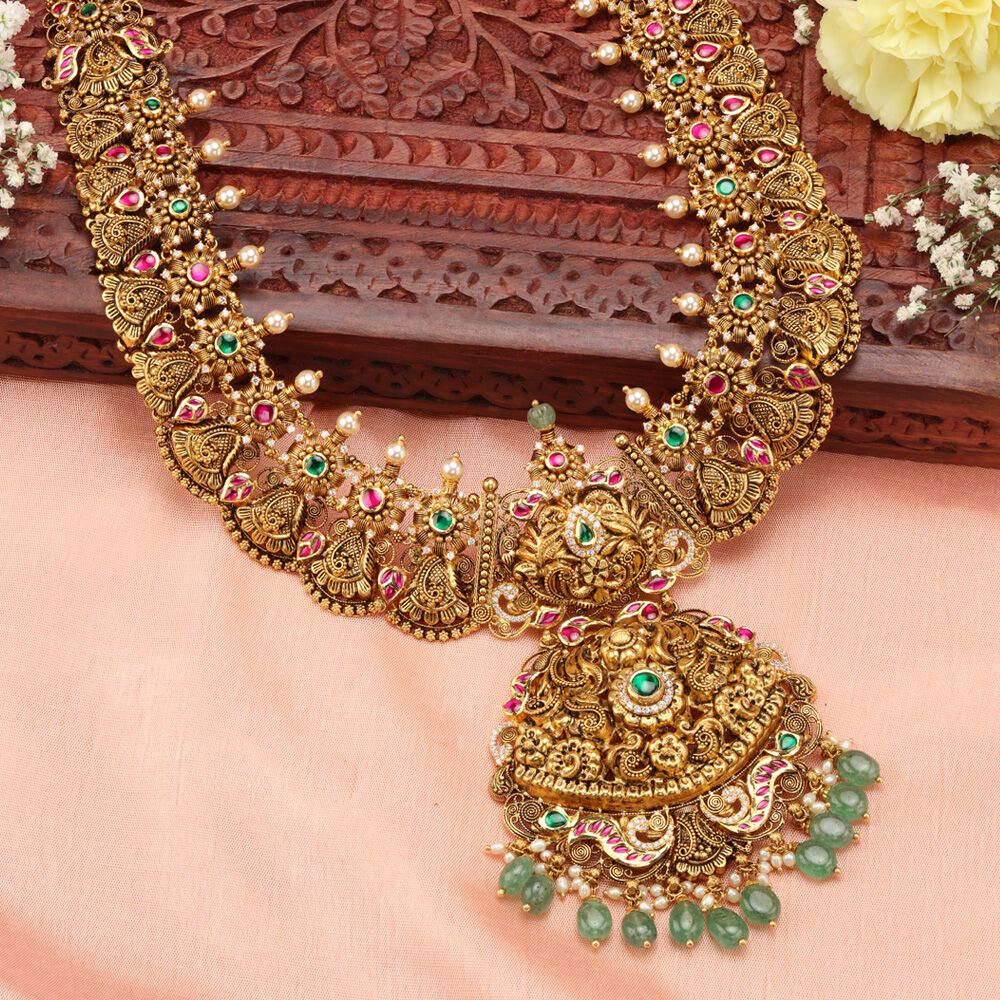 Tanishq antique store haram