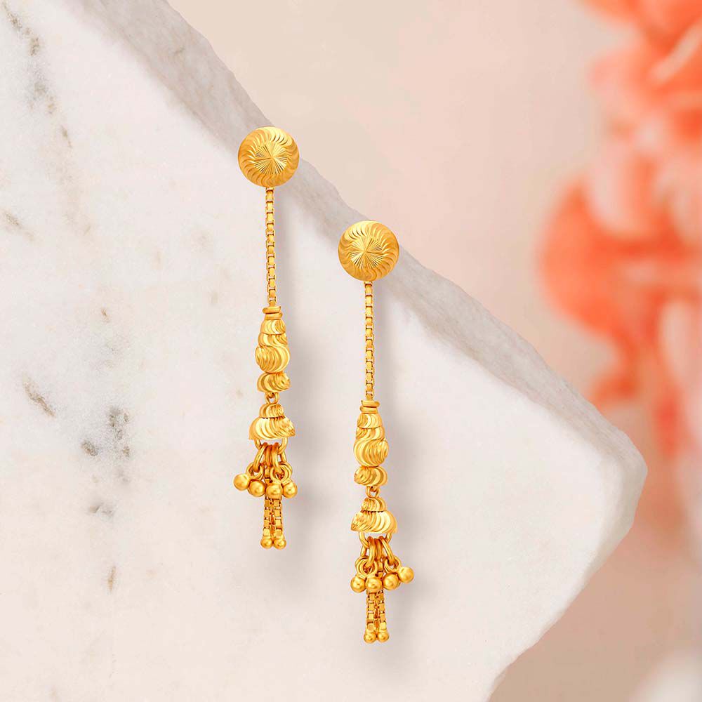 Sui dhaga earrings discount in tanishq