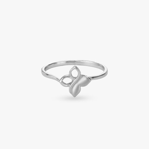 Petal Whisper Platinum Ring