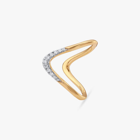 Sleek Curve Diamond Finger Ring