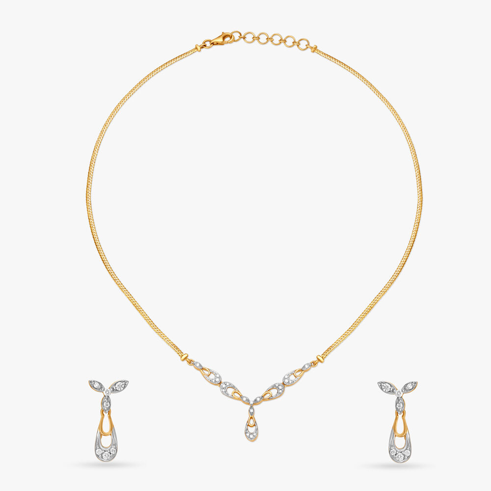 Light weight sales diamond necklace set