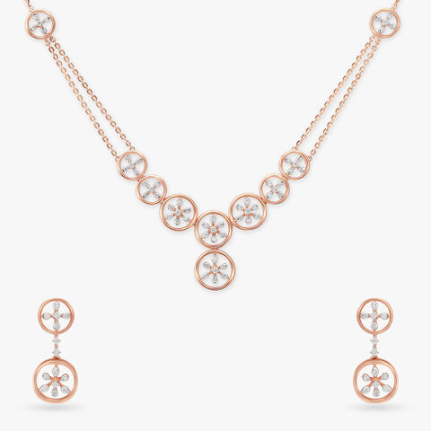 Shimmering Minimal Diamond Necklace Set