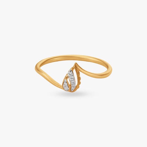Leafline Grace Diamond Ring