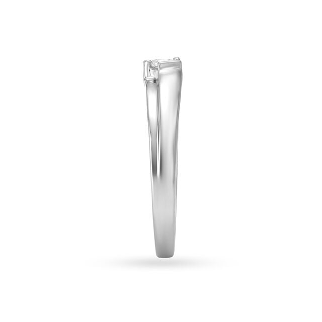 Traditional White Platinum Finger Ring,,hi-res image number null