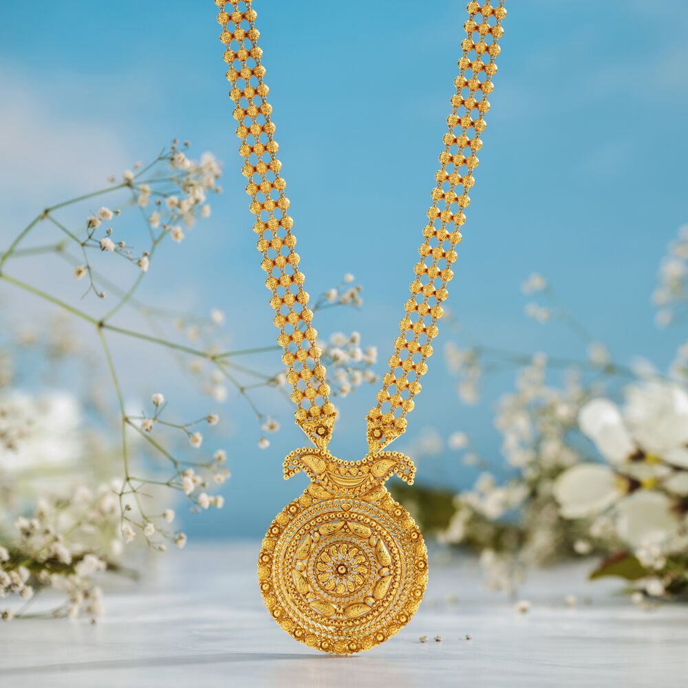 Necklace and haram set in gold discount