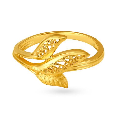 Captivating Yellow Gold Leaf Finger Ring