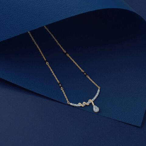 Fluid Twisted Diamond Mangalsutra