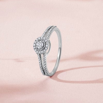 Romantic 950 Pure Platinum And Diamond Finger Ring