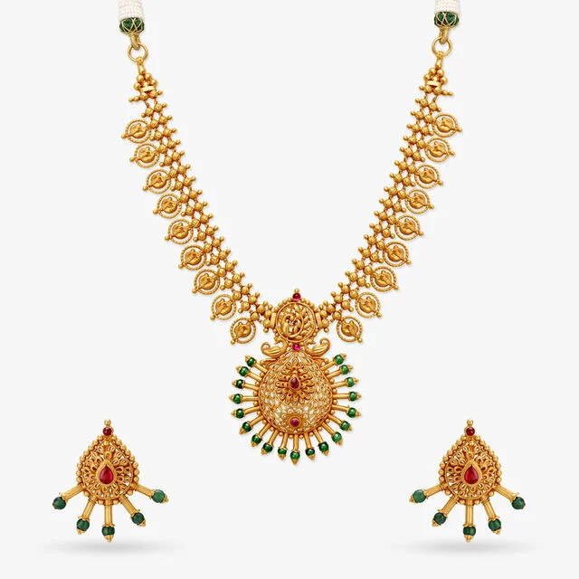 Buy Gujarati Malabar Gold Kundan Rani Haar NANQBIN03971 for Women Online |  Malabar Gold & Diamonds