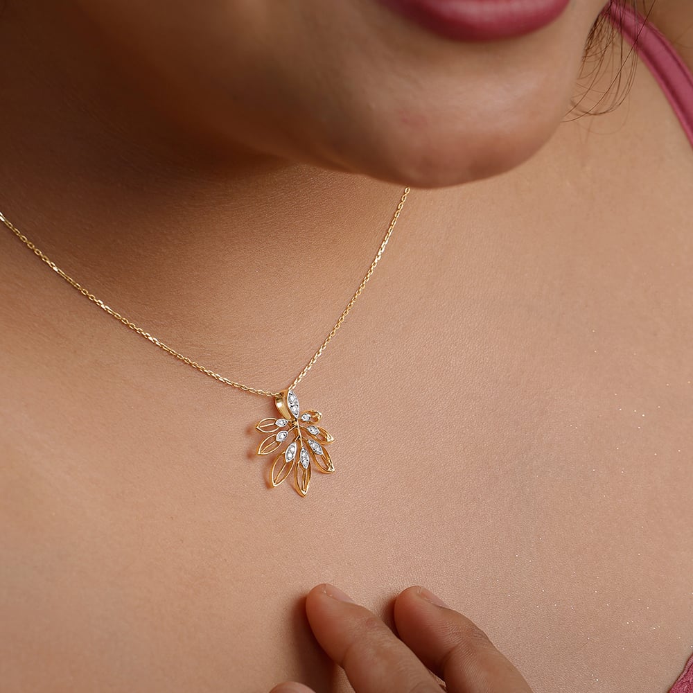 Sassy Foliage Diamond Pendant,,hi-res image number null