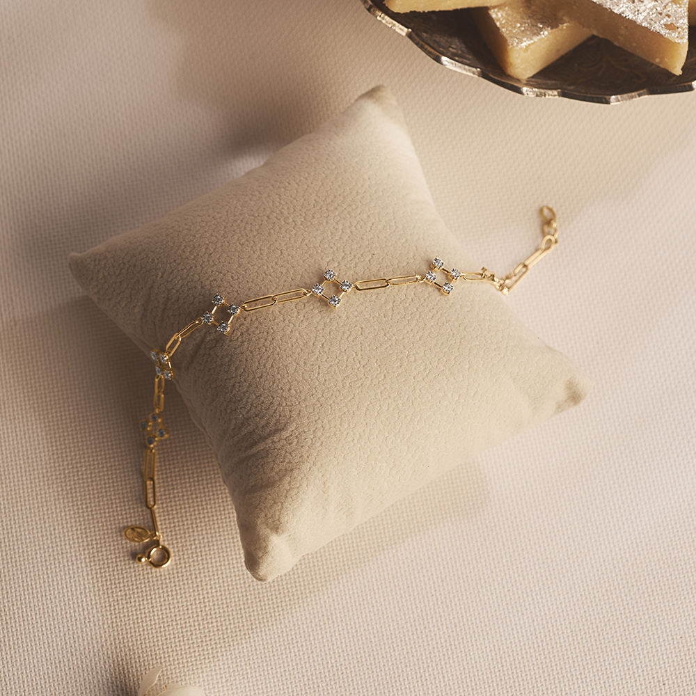 Sleek Geometric Diamond Bracelet,,hi-res image number null