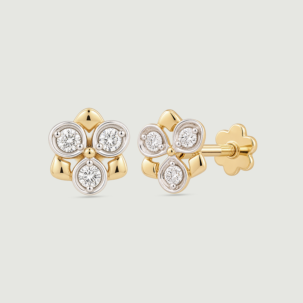 Glowing Triad Diamond Nose Pin,,hi-res image number null