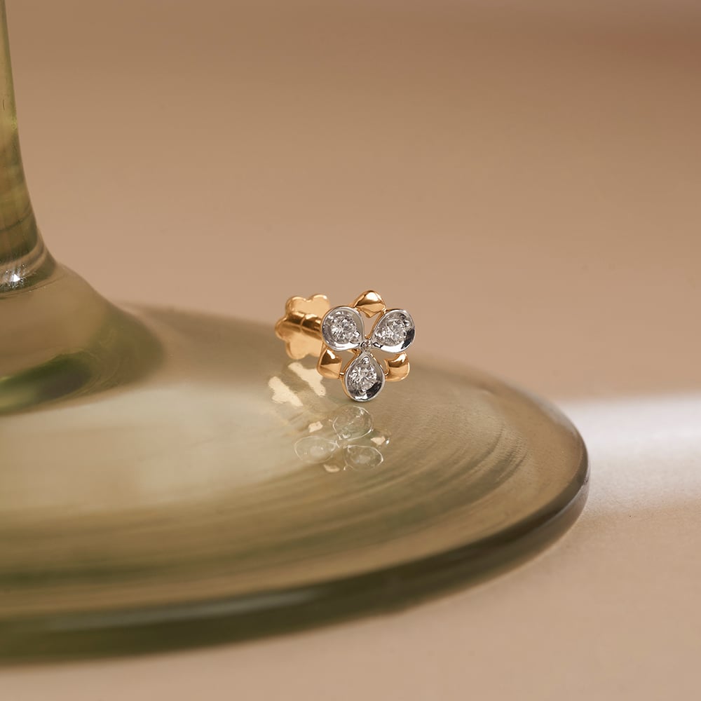Glowing Triad Diamond Nose Pin,,hi-res image number null