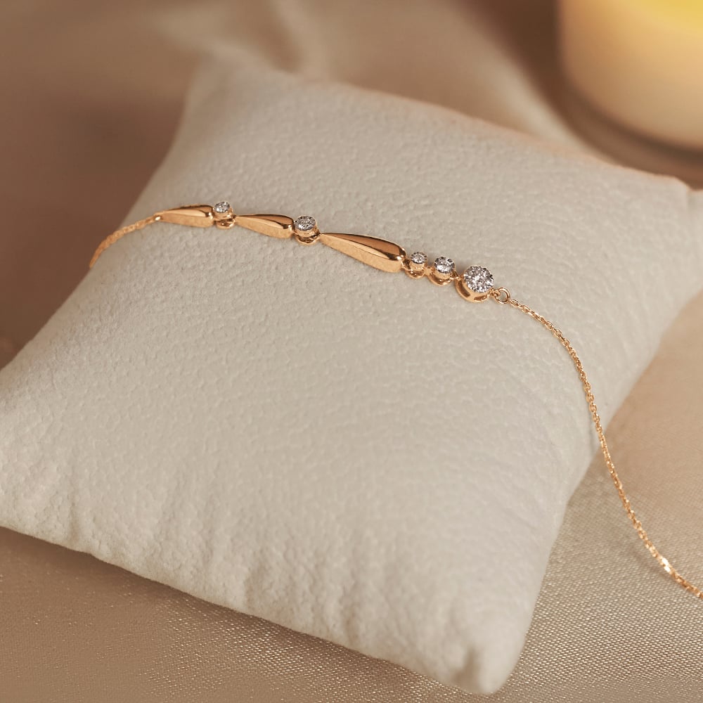 Graceful Flame Diamond Bracelet,,hi-res image number null