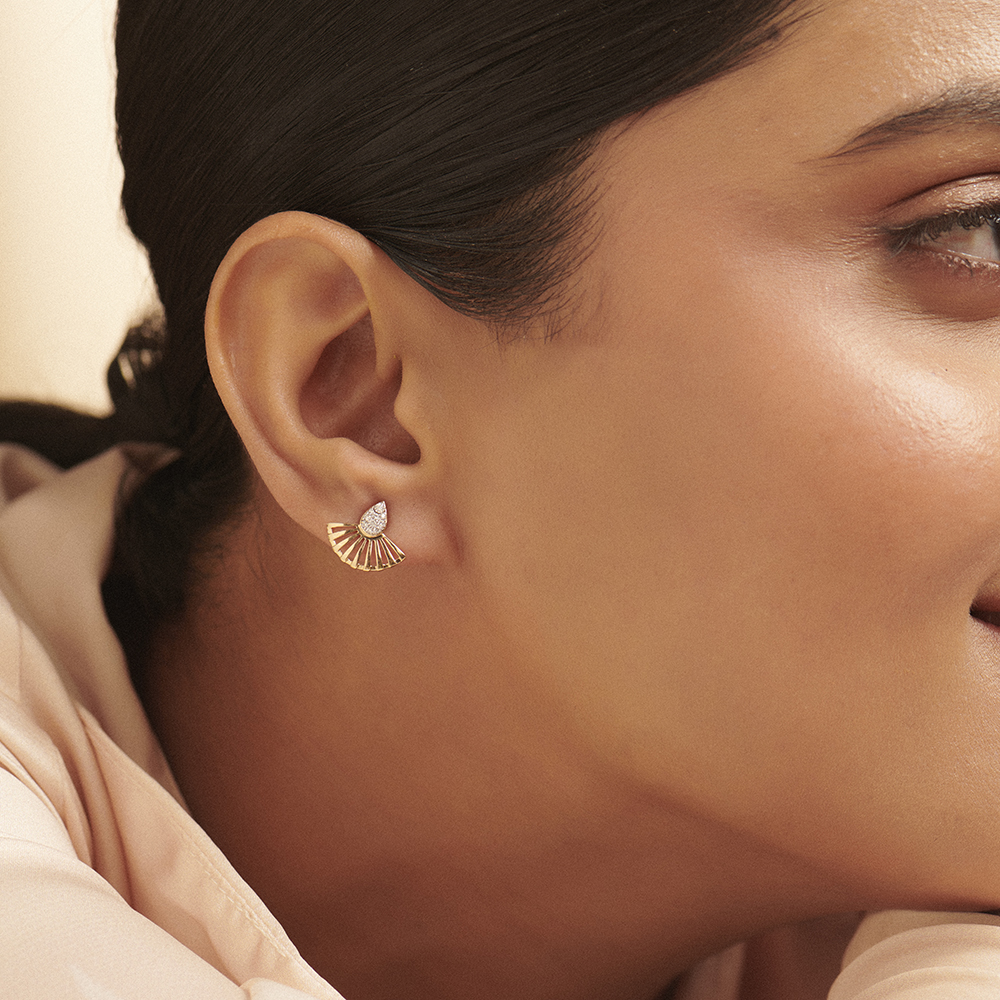 Radiant Sculptural Diamond Stud Earrings,,hi-res image number null