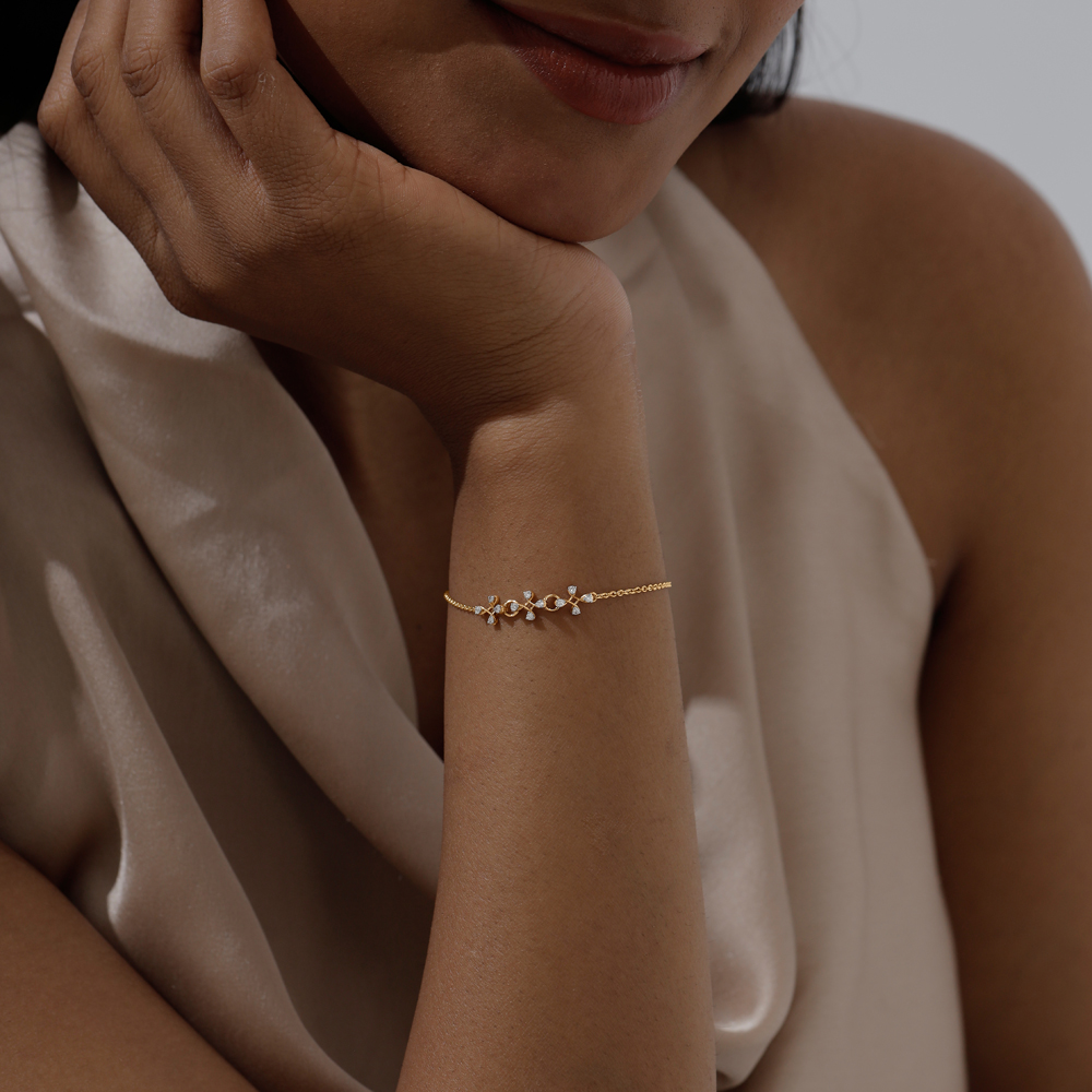 Delicate Bloom Diamond Bracelet,,hi-res image number null