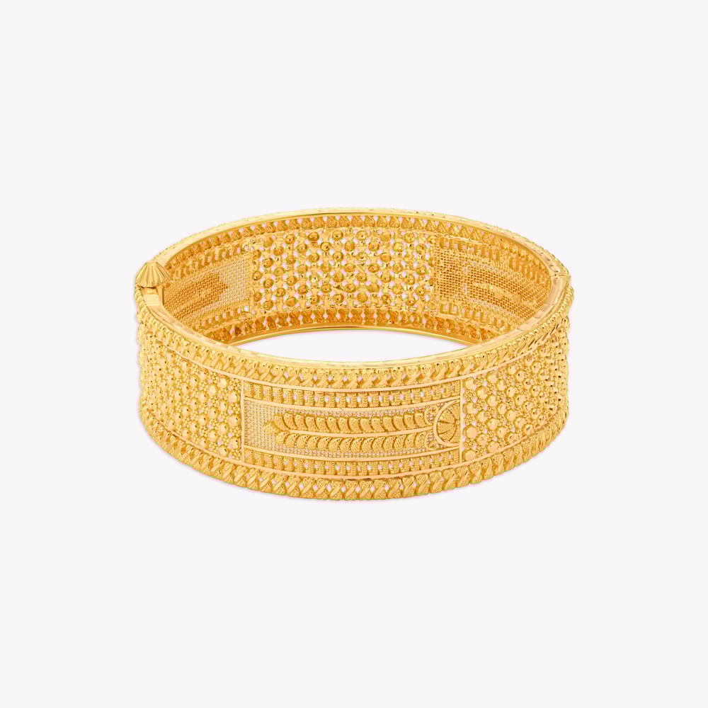

Spectacular 22 Karat Yellow Gold Floral Bead Bangle