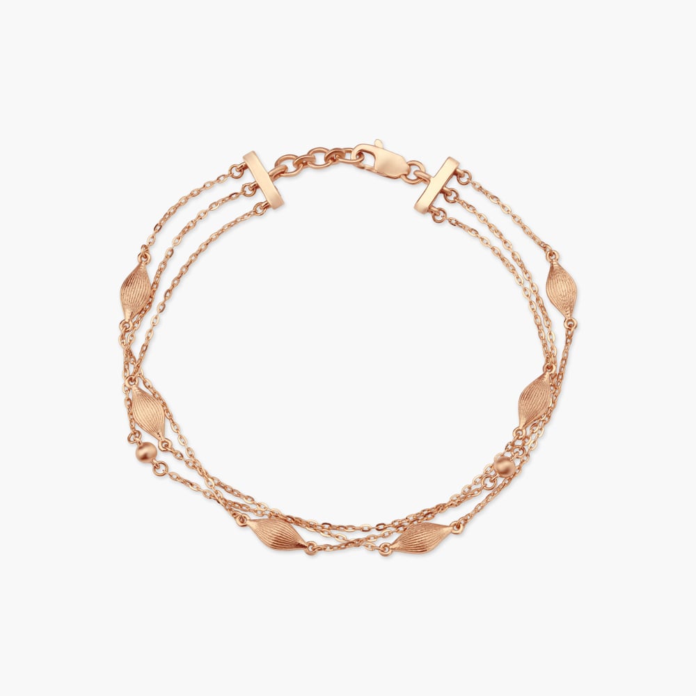 Leaf Charm Gold Bracelet,,hi-res image number null