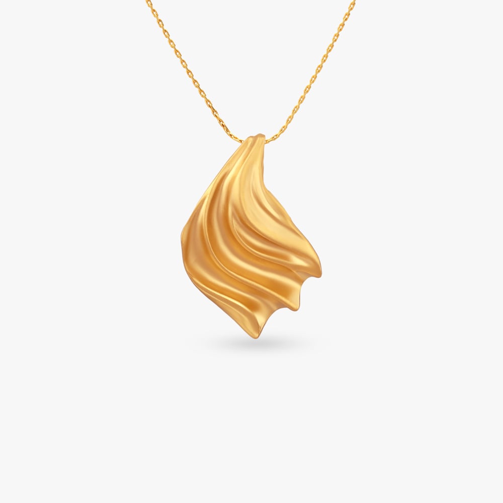 

Whisper Curve Gold Pendant