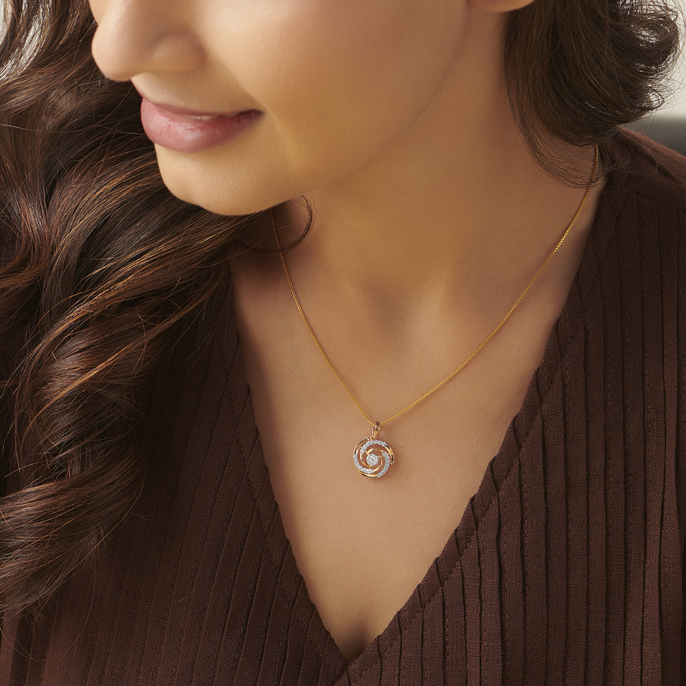 Spiral Gleam Diamond Pendant,,hi-res image number null