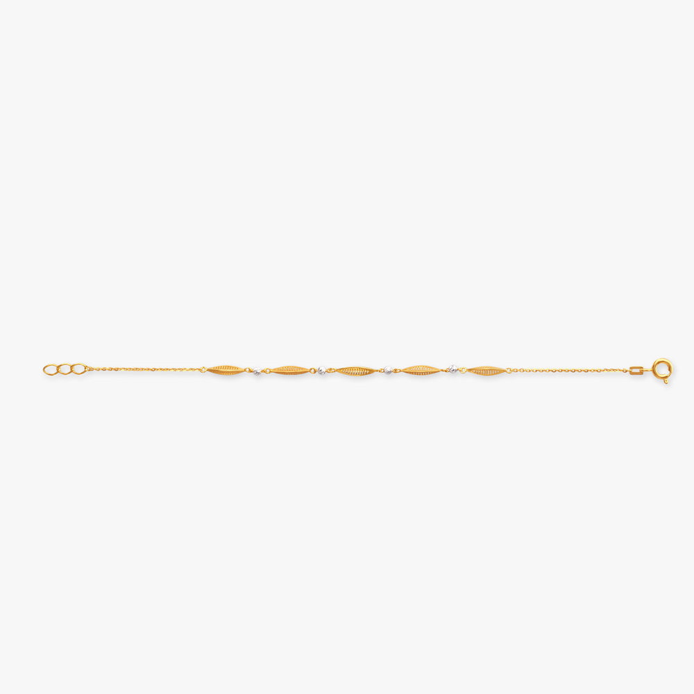 Sophisticated Shine Gold Bracelet,,hi-res image number null