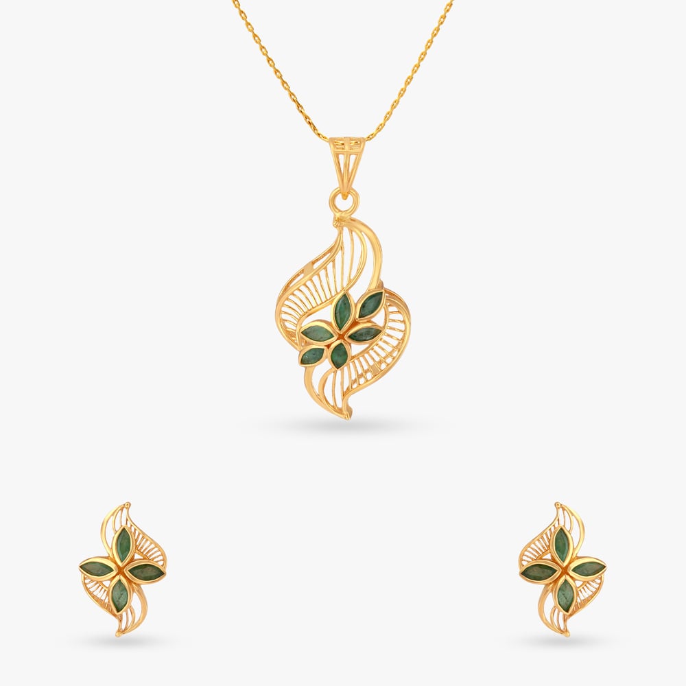 Verdant Bloom Gold Pendant and Earrings Set,,hi-res image number null