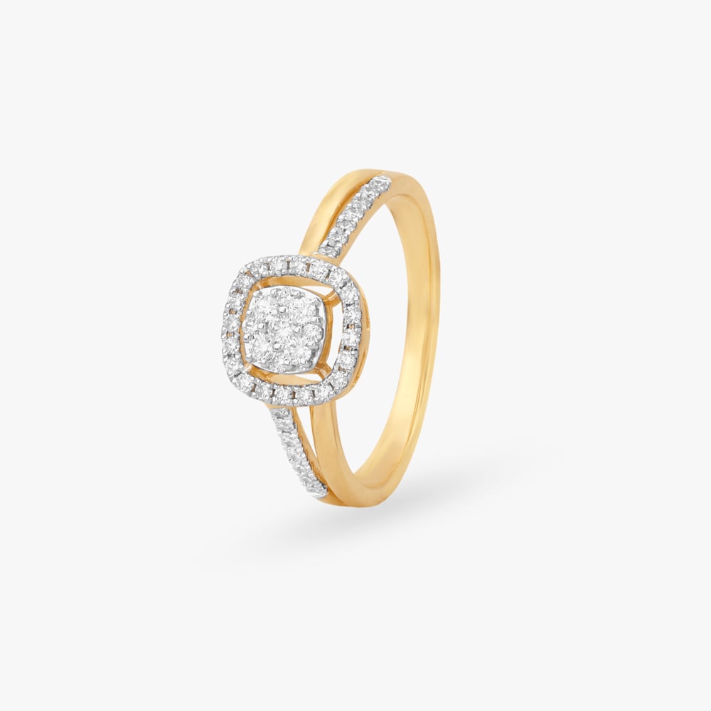 

Halo Sparkle Diamond Ring