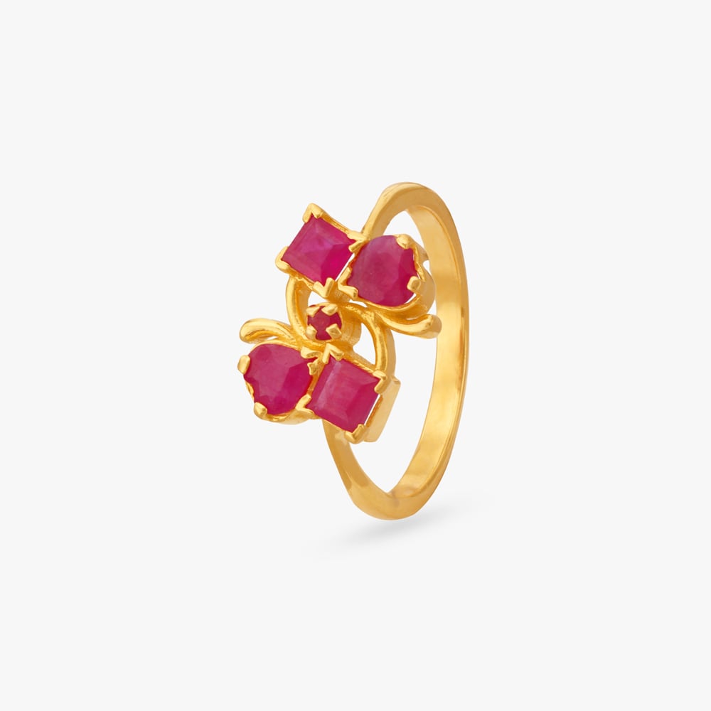 

Floral Twist Ring