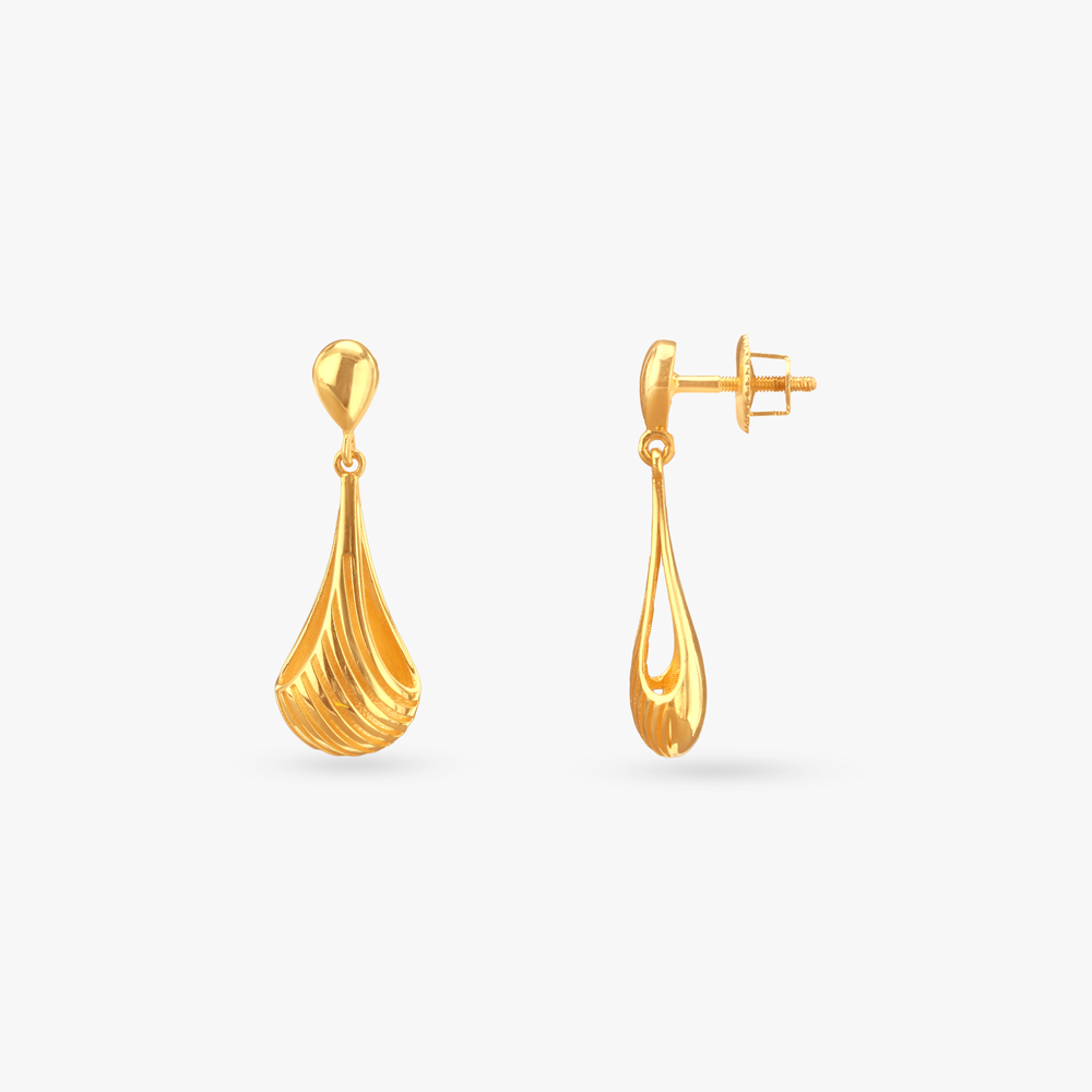 

Cascading Beauty Gold Drop Earrings