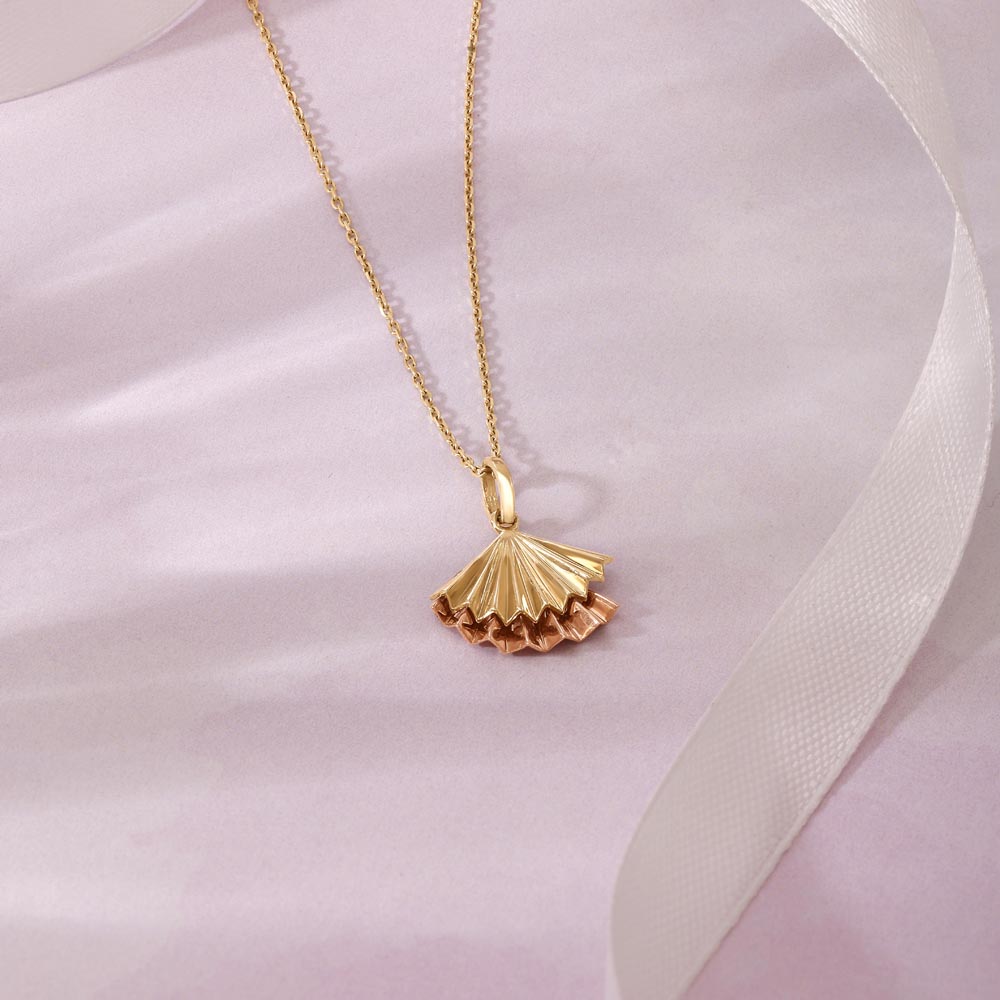 Twilight Shell Gold Pendant,,hi-res image number null