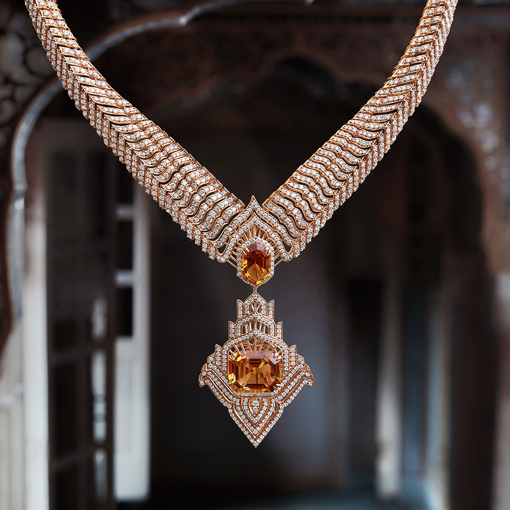 The Golden Gateway Necklace Set,,hi-res image number null