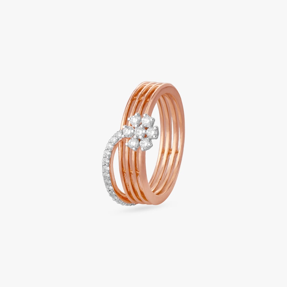 

Floral Layers Diamond Ring