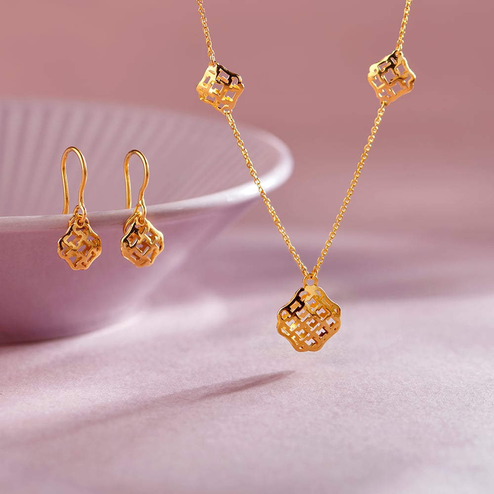 Sleek Glam Necklace Set,,hi-res image number null