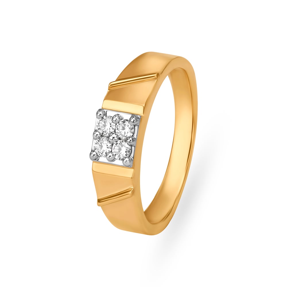 Resplendent Diamond and Gold Finger Ring for Men,,hi-res image number null