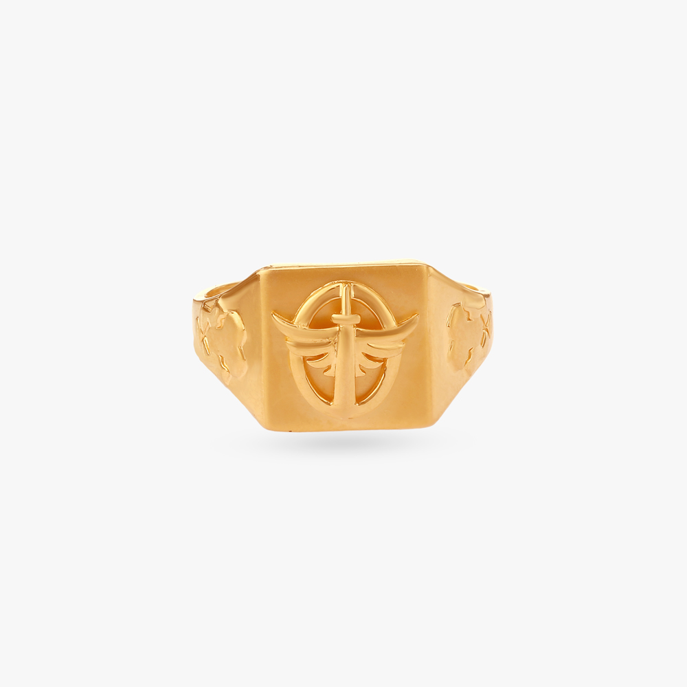 Valor Crest Gold Ring for Men,,hi-res image number null