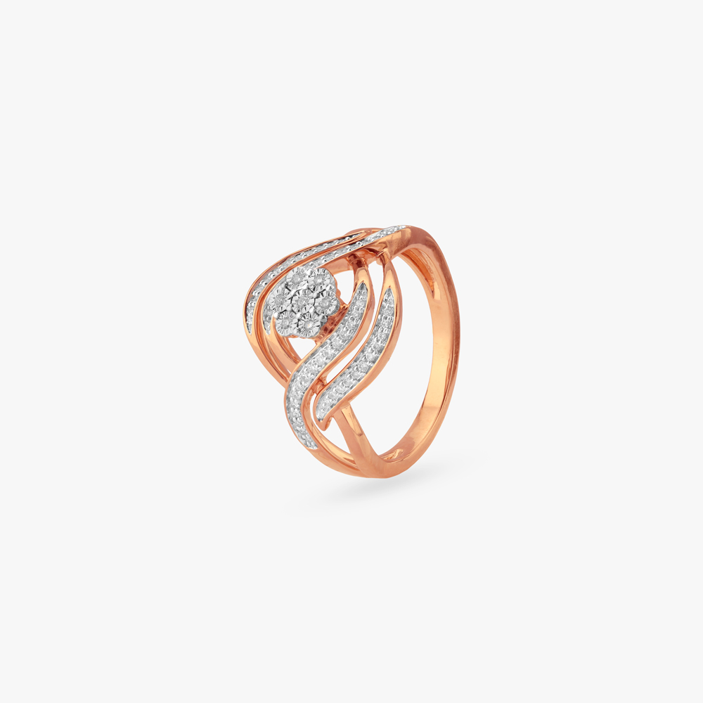 

Swirl Shine Diamond Ring