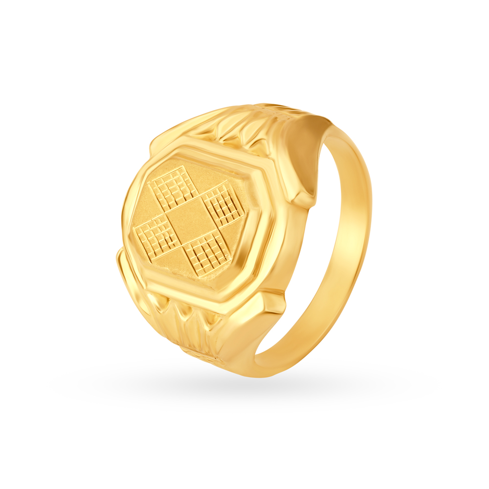 Intriguing 22 Karat Yellow Gold Octagonal Finger Ring,,hi-res image number null
