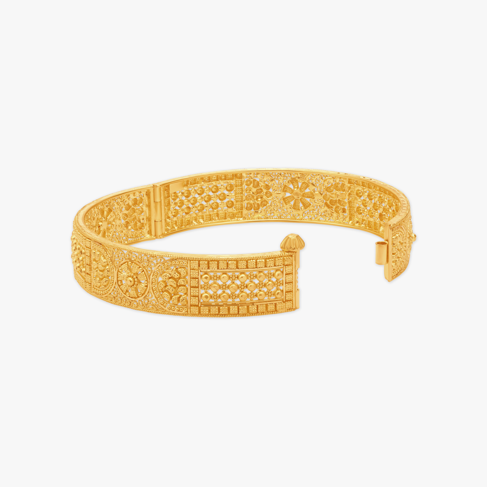 Antique Gold Bangle,,hi-res image number null