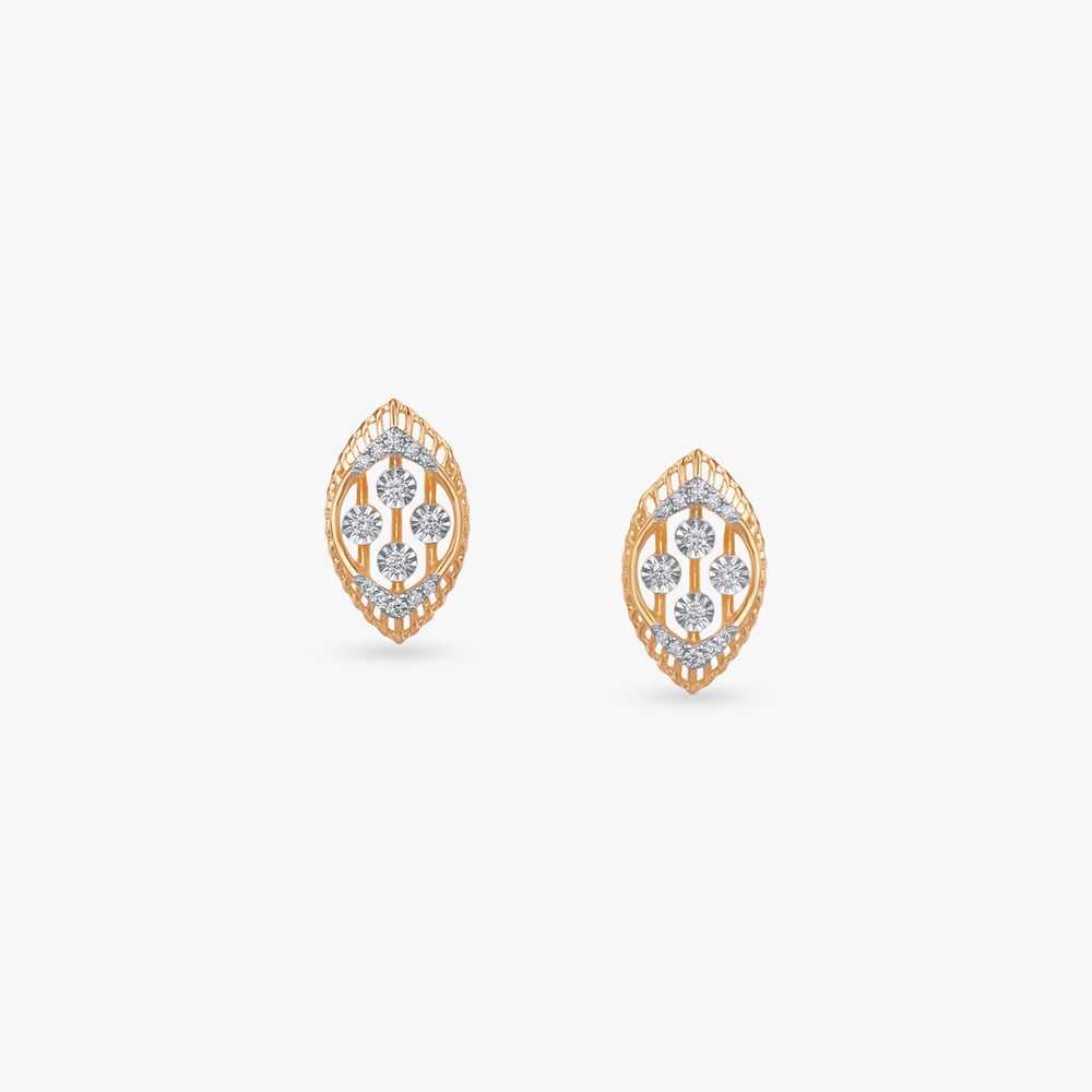 

Timeless Aura Diamond Stud Earrings